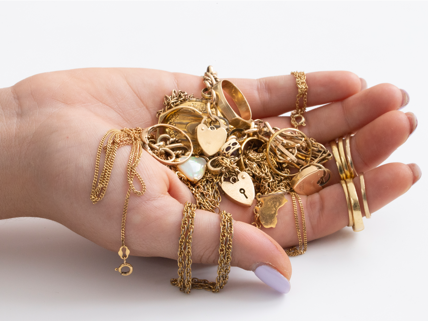 Buy and sell hot sale gold jewelry